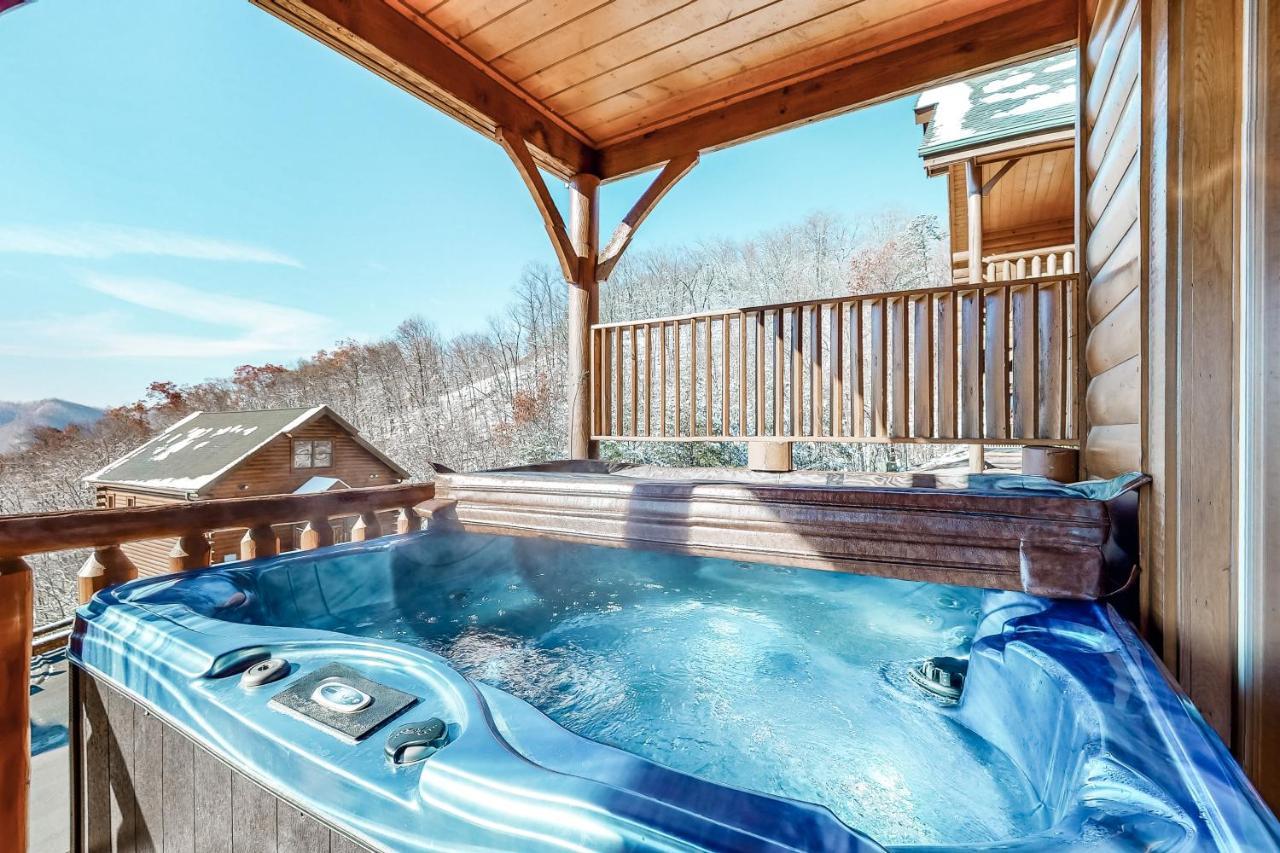Mountain Top View Retreat Sevierville Exterior photo